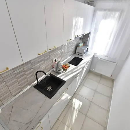 Luxury Studio / M Romancierilor Bucarest Esterno foto